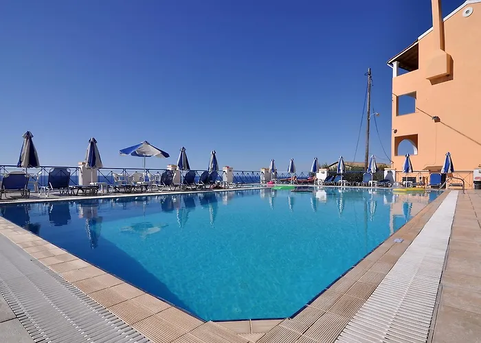 Ξενοδοχείο με διαμερίσματα Lido Sofia Holidays 3*