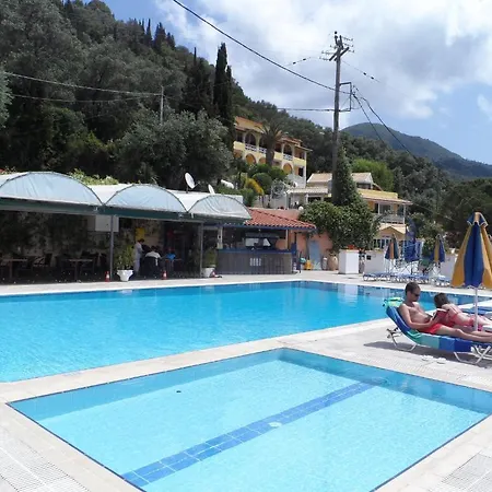 מלון דירות Lido Sofia Holidays 3*